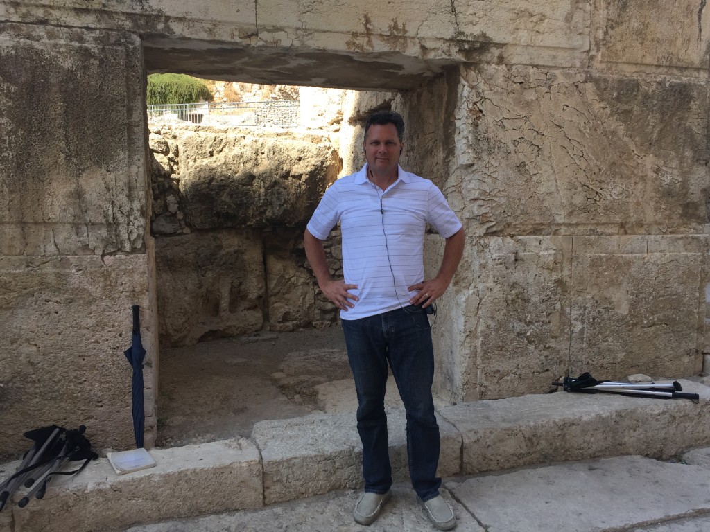 Israel 41 street vendor stall next to western wall of temple